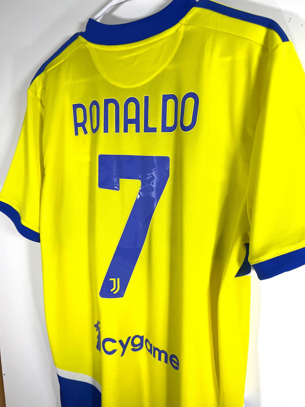2021/22 Cristiano Ronaldo Juventus Third (GS1349 - L) BNWT 10/10