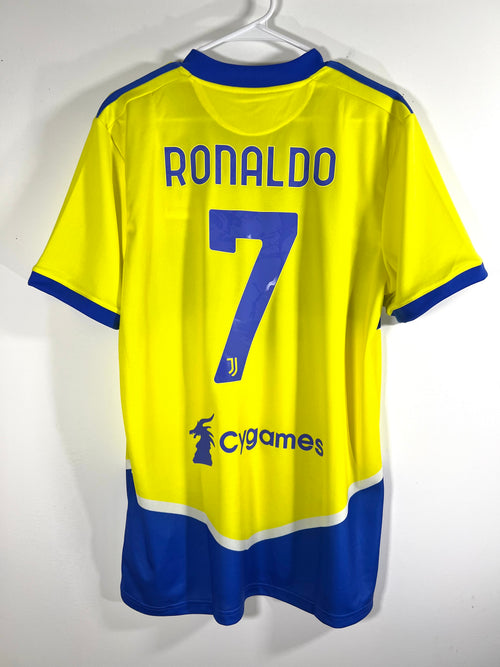 2021/22 Cristiano Ronaldo Juventus Third (GS1349 - L) BNWT 10/10